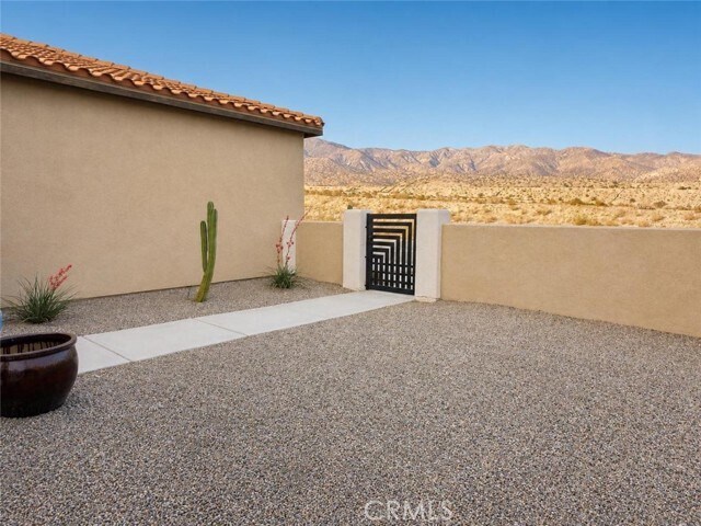 Building Photo - 11495 Foxdale Dr