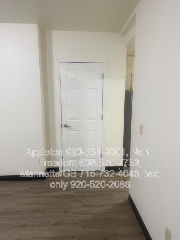 Building Photo - S7559 US-12