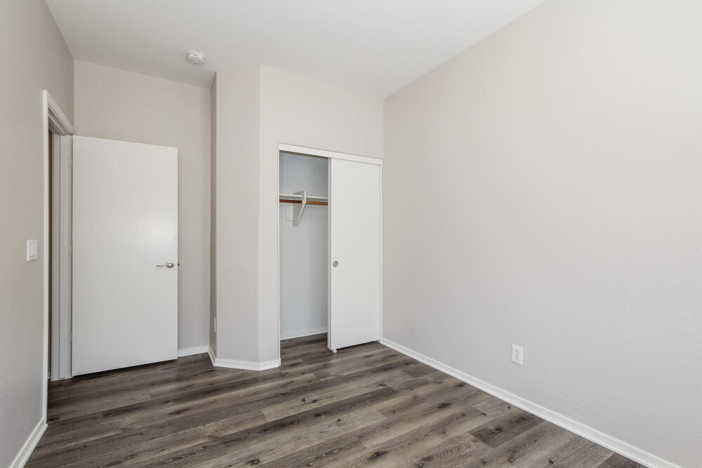 Building Photo - 13006 W Aster Dr