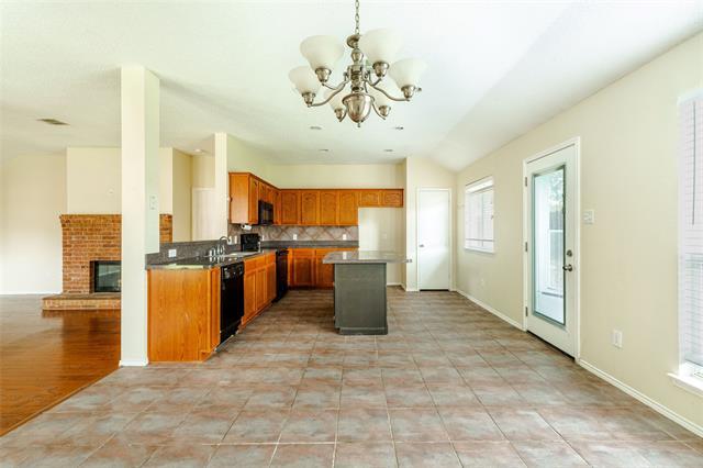 Building Photo - 9817 Fillmore Dr