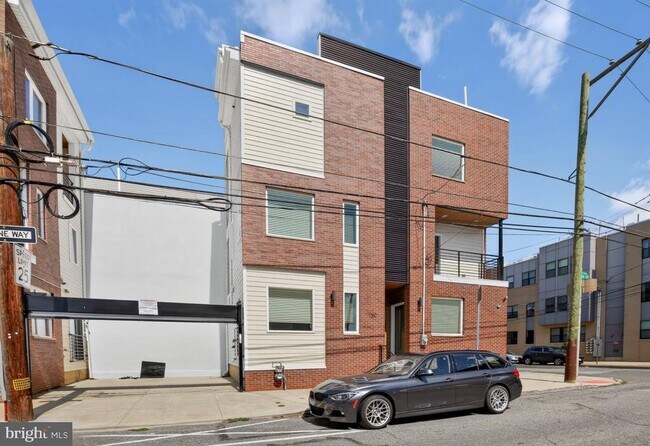 Building Photo - 950 Shackamaxon St