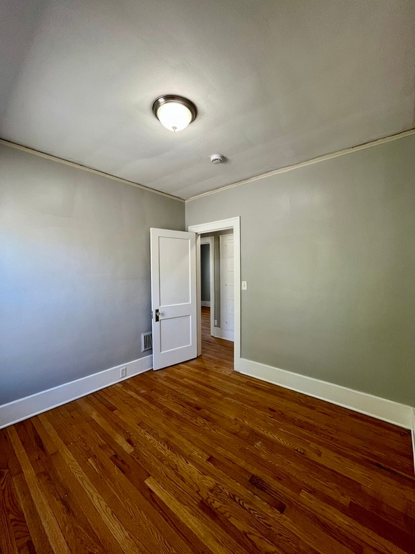 Building Photo - 168 Bondie St