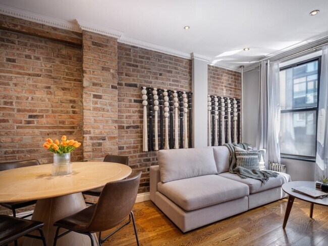 Building Photo - 115 Mulberry St