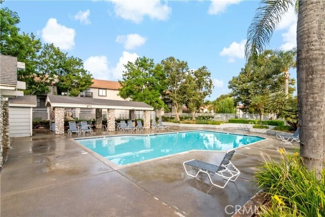 Building Photo - 2858 Laureltree Dr