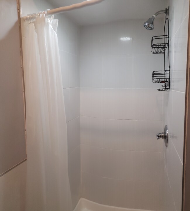 Building Photo - 5023 Spruce St