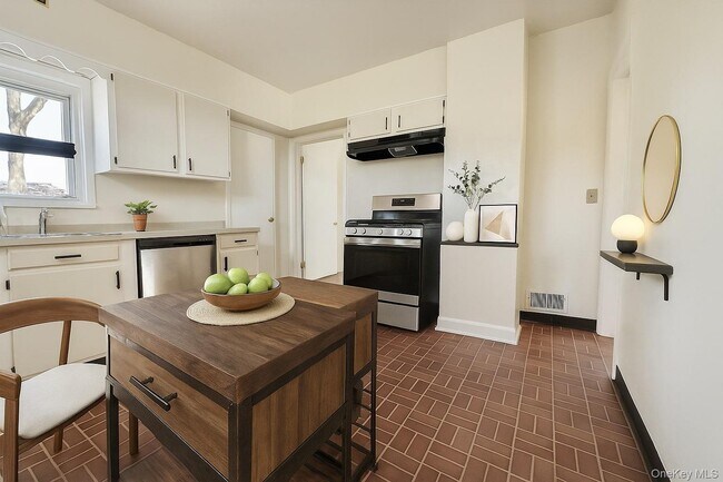 Building Photo - 505 Prospect Ave