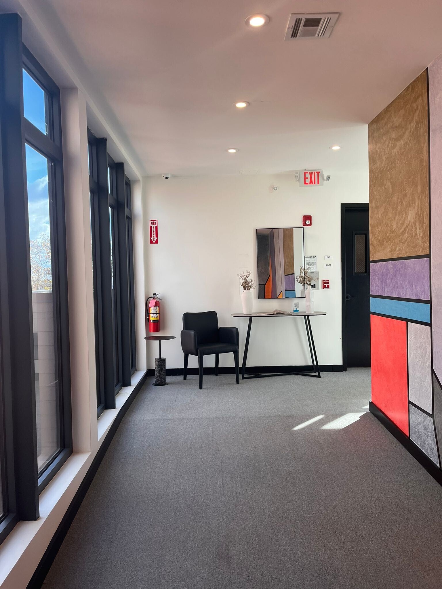 Building Photo - 328 Pacific Ave