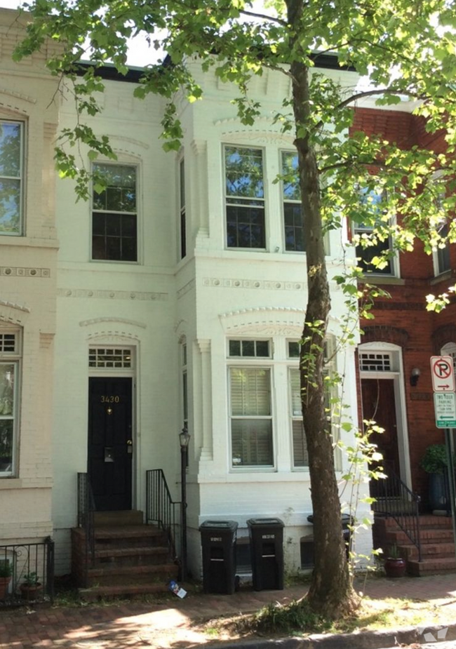 Building Photo - 3430 P St NW
