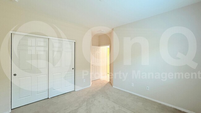 Building Photo - 6613 W Sonoma Way