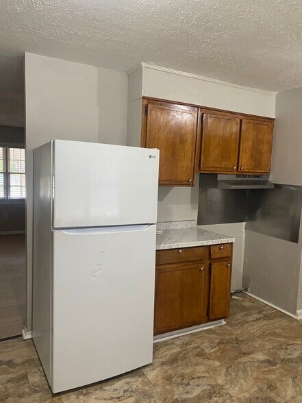 Building Photo - 1947 Atlantic Ave