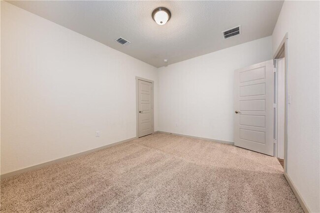 Building Photo - 4613 Oxgang Dr