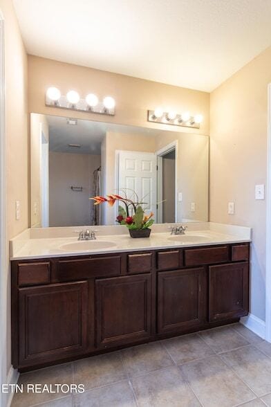 Building Photo - 8334 Bay Gardens Ln