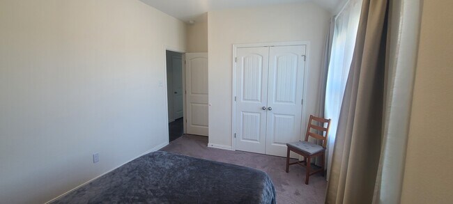 Building Photo - 5801 Antioch Cv