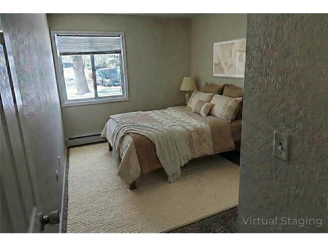 Building Photo - 808 Evergreen Ave