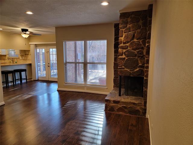Building Photo - 2908 Shady Lake Cir