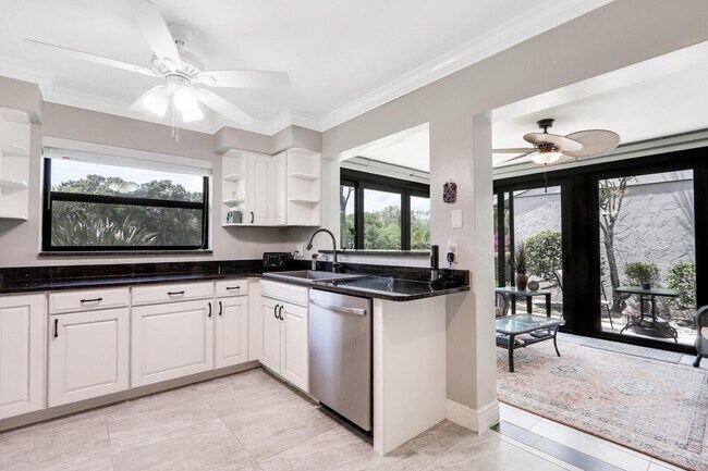 Building Photo - 2609 SW Egret Pond Cir