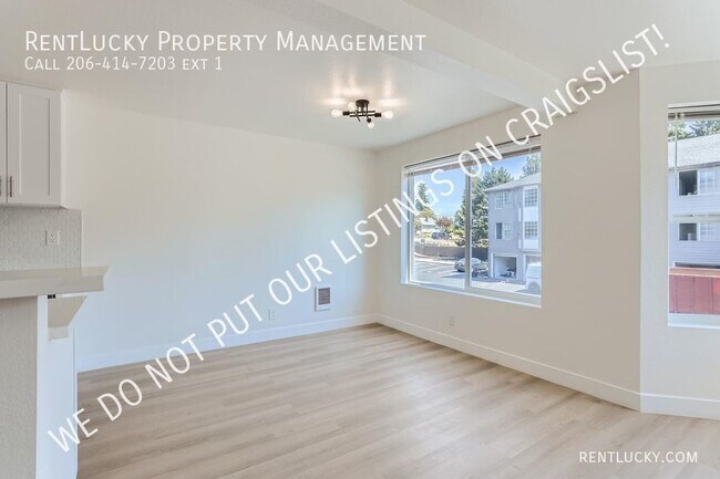 Building Photo - 602 Terrace St