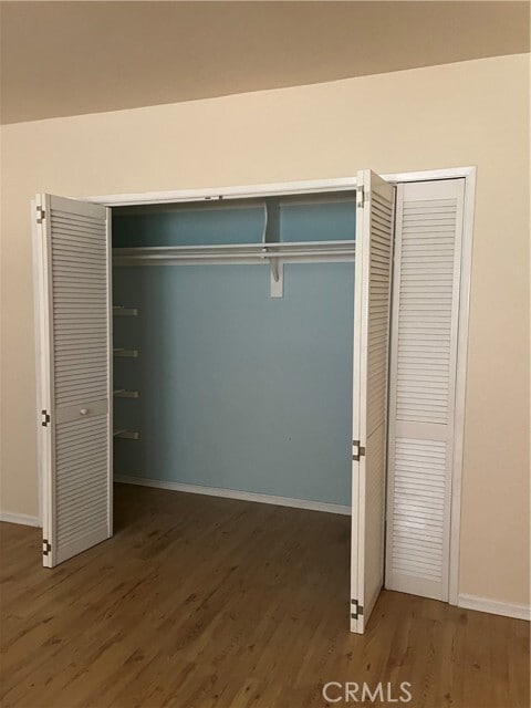 Building Photo - 12440 Elliott Ave