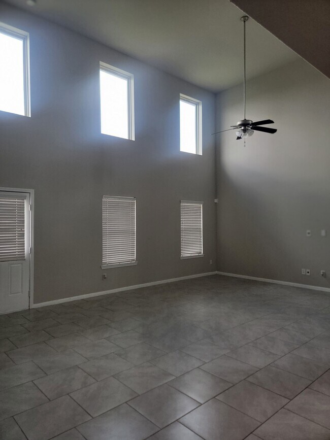 Building Photo - 6919 Kingsford Gable Ct