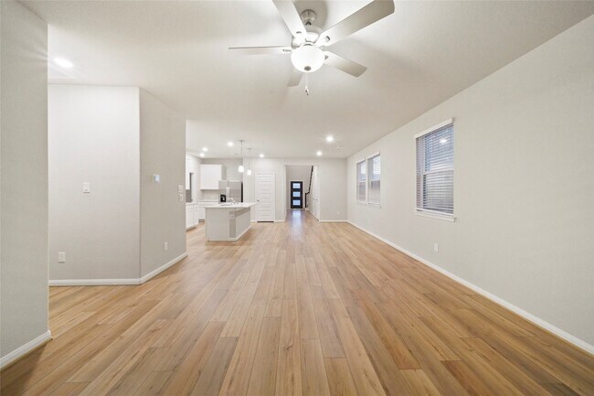 Building Photo - 18516 Amber Pine Ct