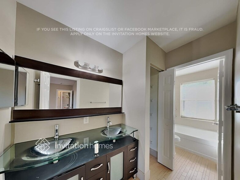 Building Photo - 4289 NW 1st Pl