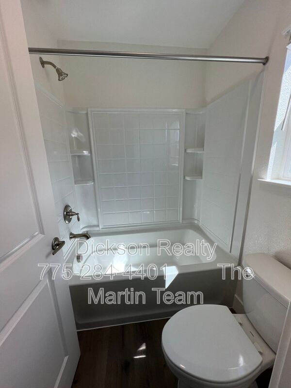 Building Photo - 7919 Schist Rd