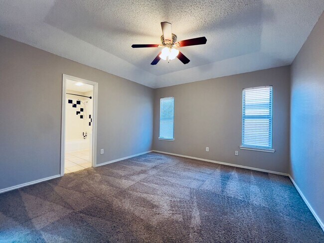 Building Photo - Great 3/2/2 Located in Frenship ISD