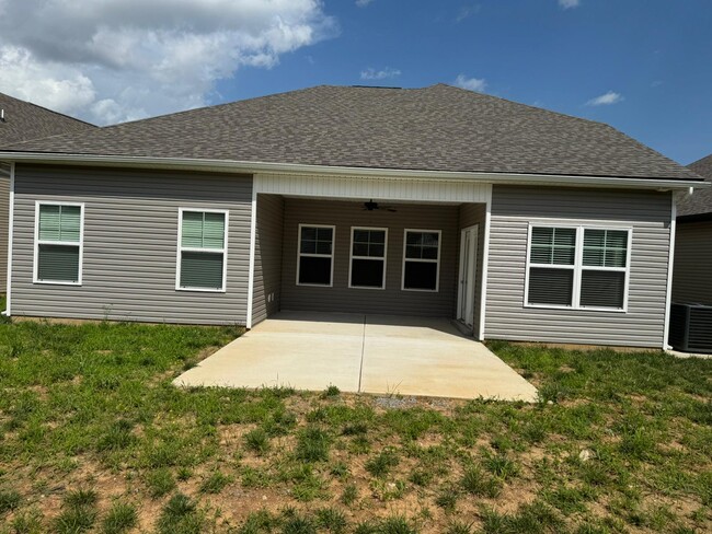 Building Photo - 1814 Albarado Trl