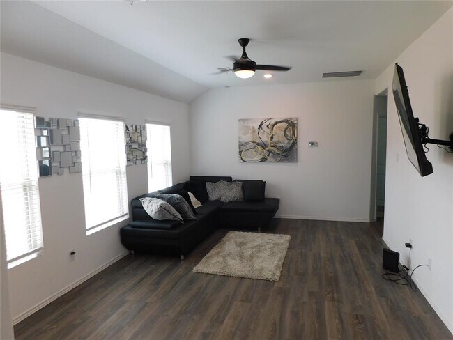 Building Photo - 4509 Auburn Lndg Cir