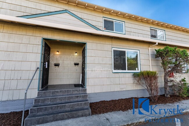 Building Photo - 155 W I St