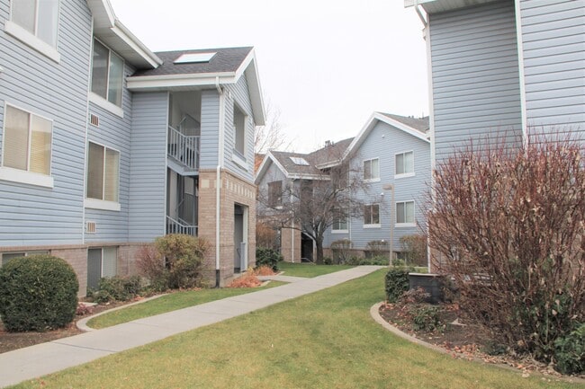 Building Photo - 1547 N 550 W