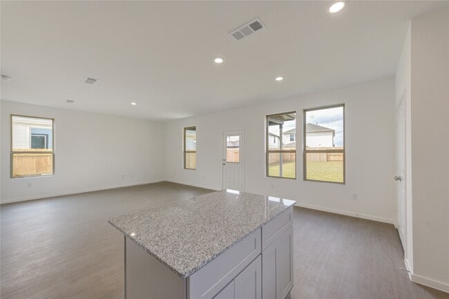 Building Photo - 16132 Holly Laurel Mnr