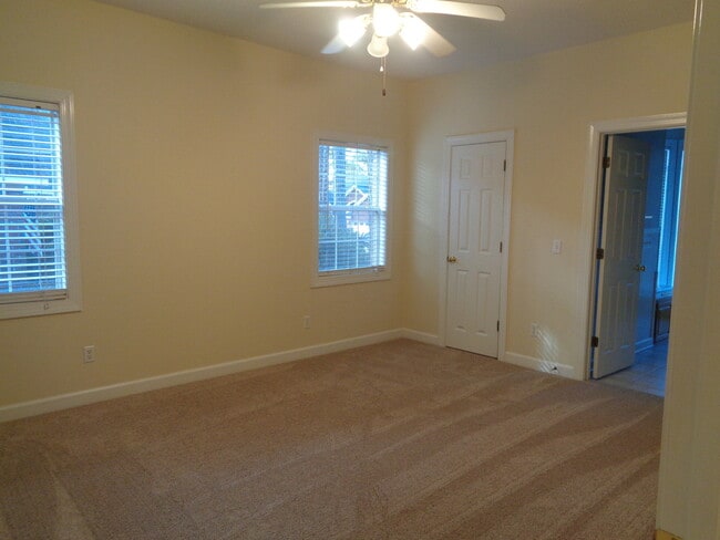 Building Photo - Tartan Pines, Enterprise, AL