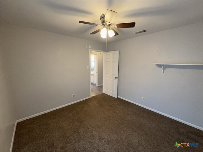 Building Photo - 1704 Big Bend Dr