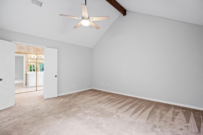 Building Photo - 22 S Rain Forest Ct