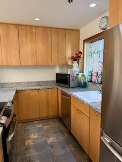 Building Photo - 153 California Ave