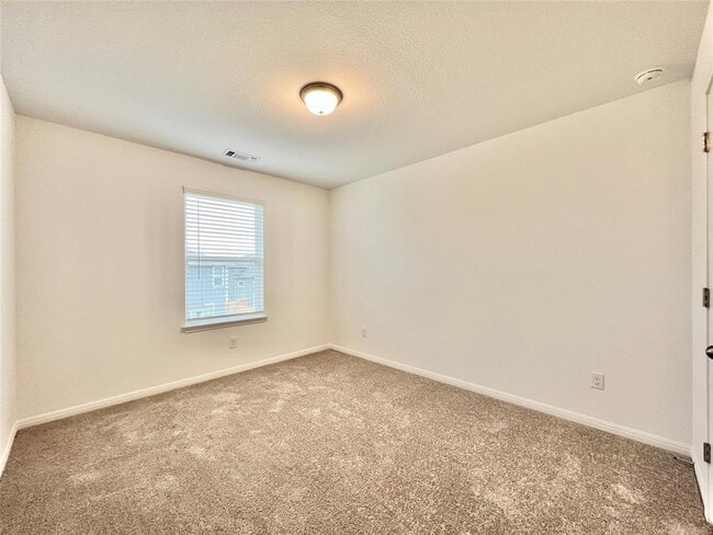 Building Photo - 3200 College Park Dr