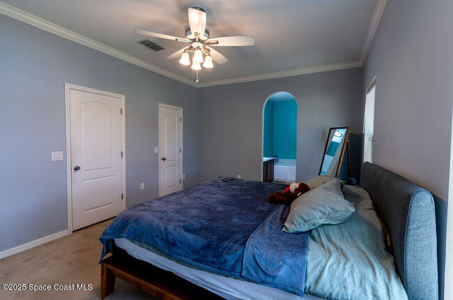 Building Photo - 3995 Aria Dr