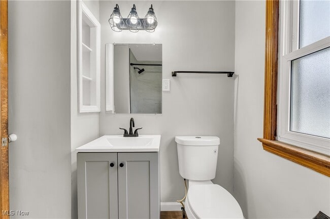 Building Photo - 5053 Philip Ave