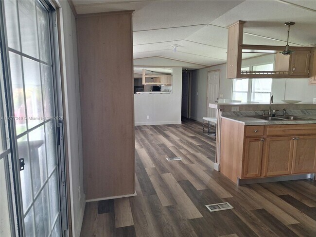 Building Photo - 35303 SW 180th Ave
