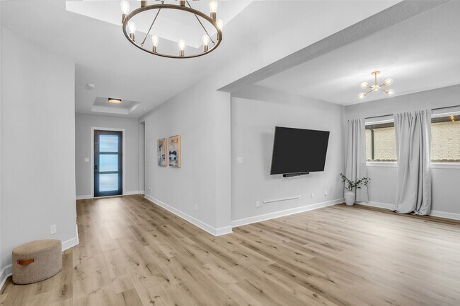 Building Photo - 17415 Violet Vineyard St