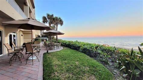 Building Photo - 3700 S Ocean Blvd