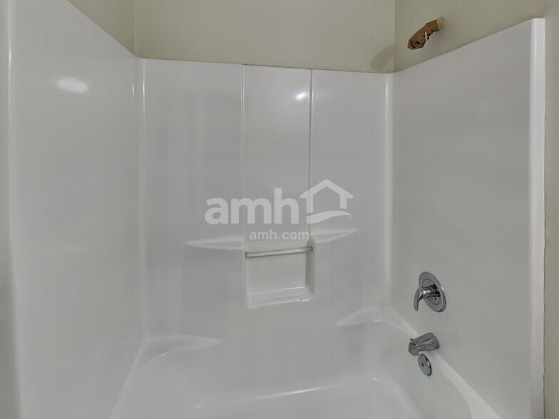 Building Photo - 2809 Reid Meadows Dr