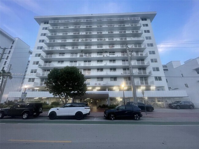 Primary Photo - 345 Ocean Dr