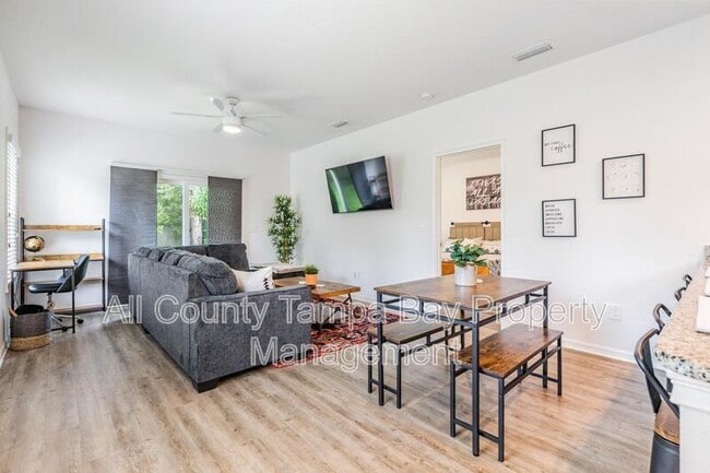 Building Photo - 2604 N Highland Ave