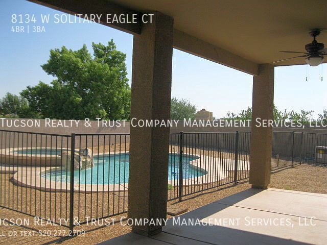 Building Photo - Nestled to the west of the Tucson mountains