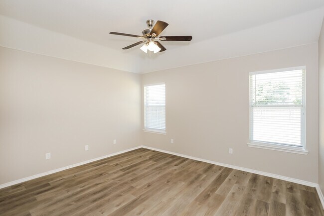 Building Photo - 1213 Crooked Creek Ct
