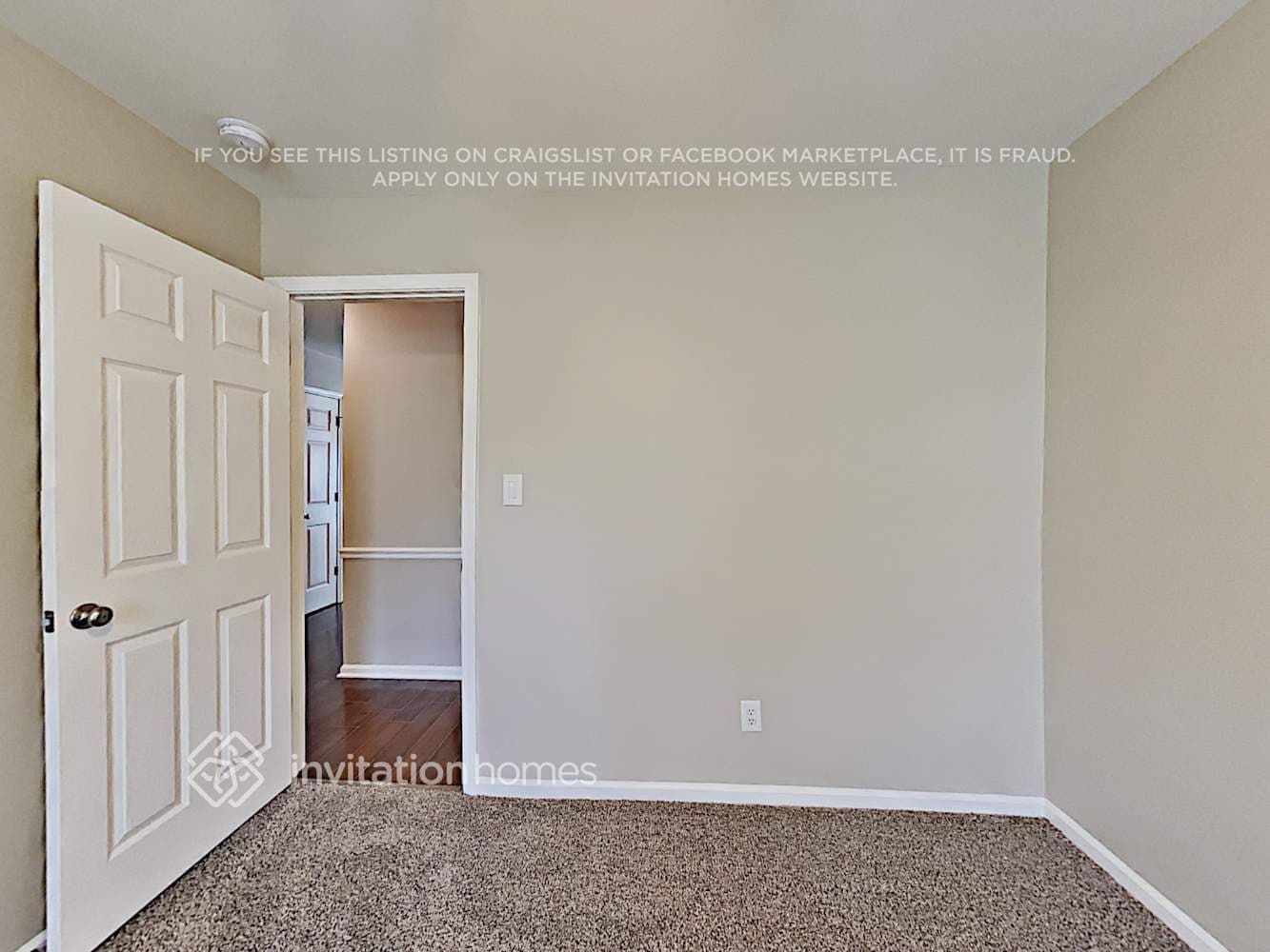 Building Photo - 3017 Secret Garden Ct