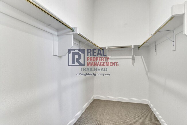 Building Photo - Spacious Home with Office & Media Room in Tavolo Park