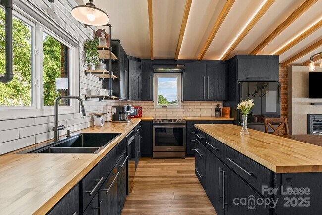 Building Photo - 4159 Todd St